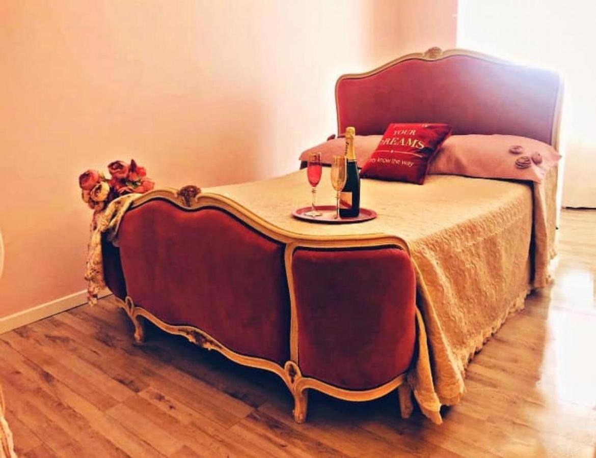 B&B Dimora Chic Gioia Tauro Exteriör bild