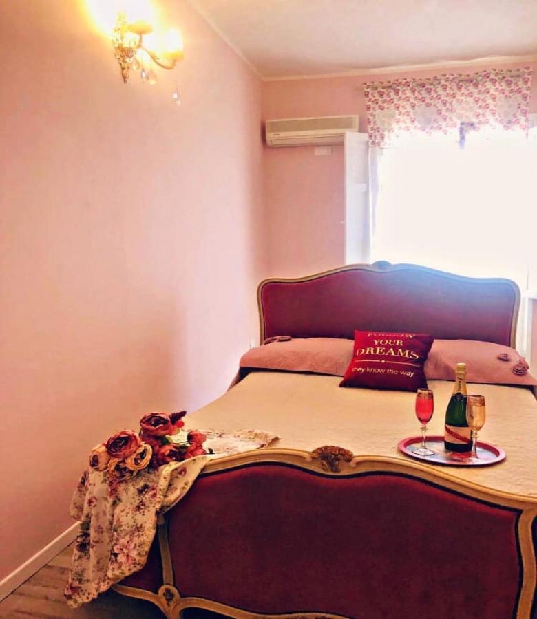 B&B Dimora Chic Gioia Tauro Exteriör bild